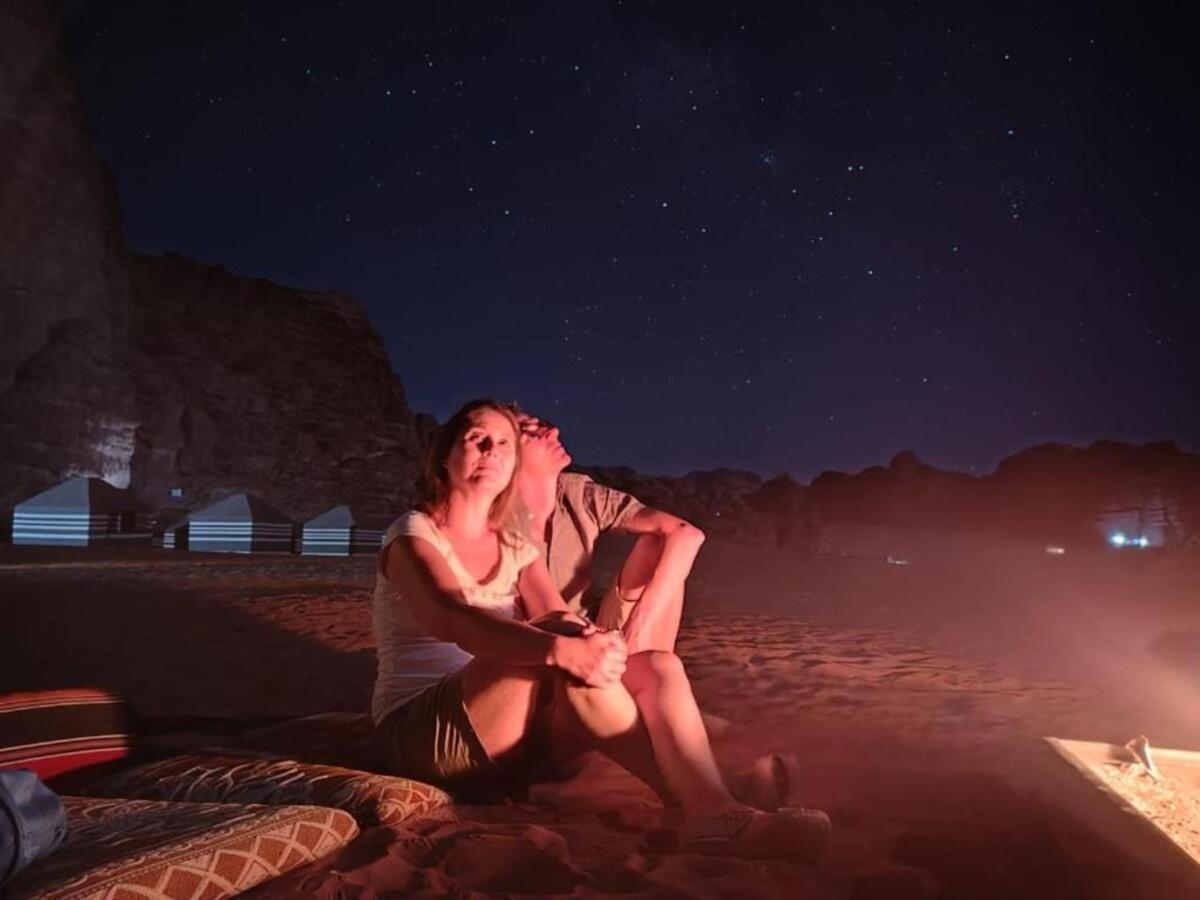 Отель Stargazing Camp & Tours Вади-Рам Экстерьер фото